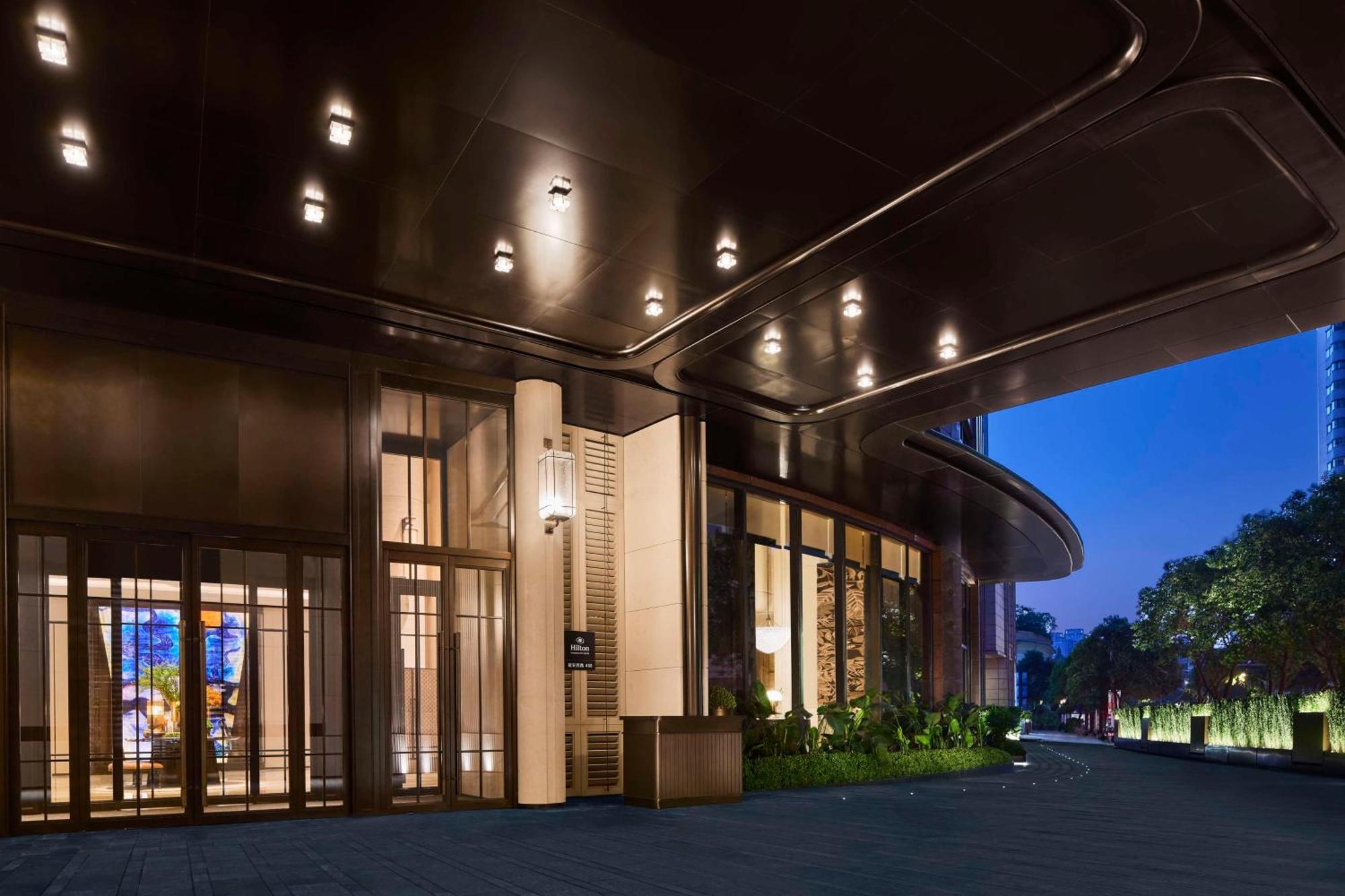 Hilton Shanghai City Center -Steps From Iconic Landmarks Wukang Mansion And Jing'An Temple Exterior foto